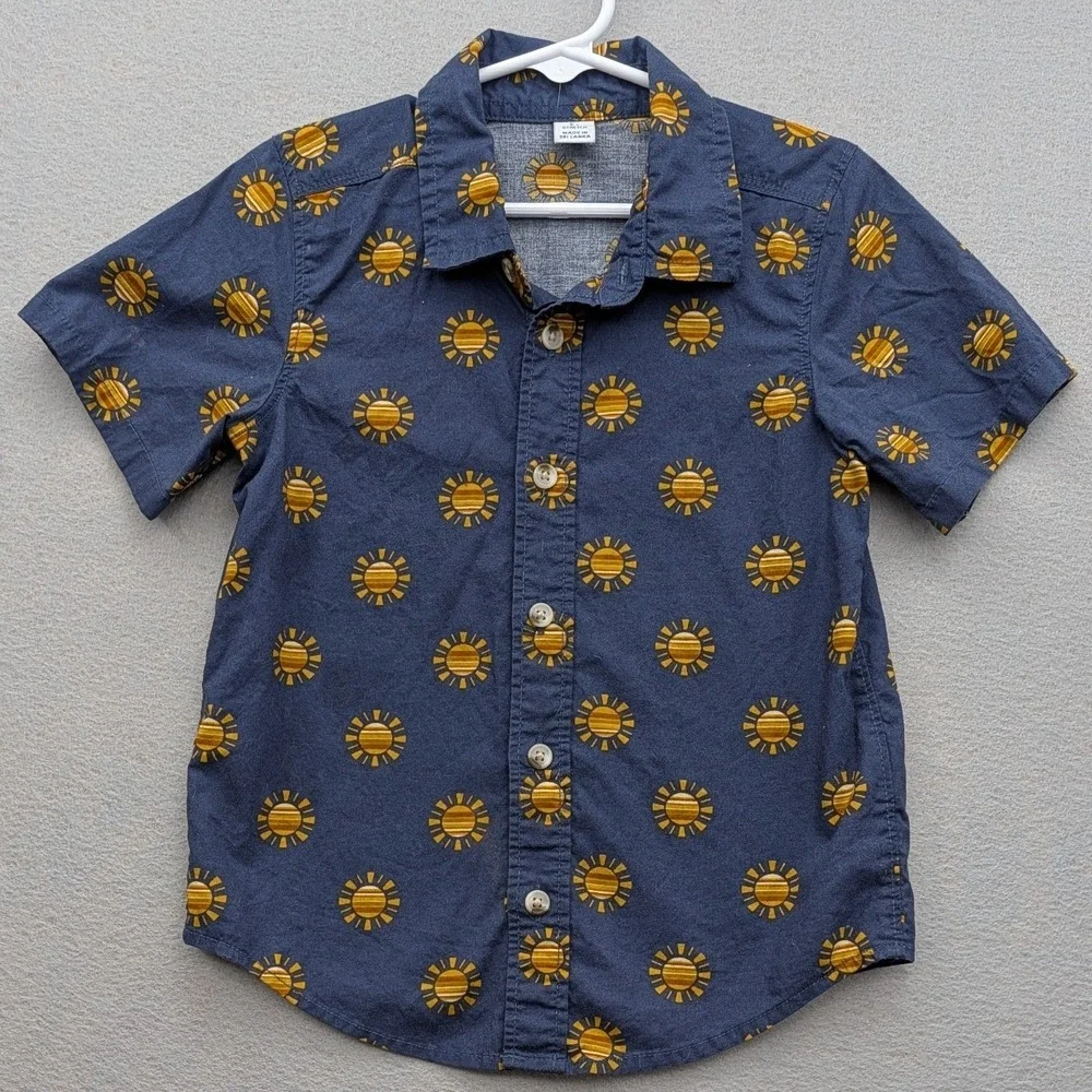 Old Navy Chambray Blue Sun Short Sleeve Button Down Shirt 4T Summer Beach